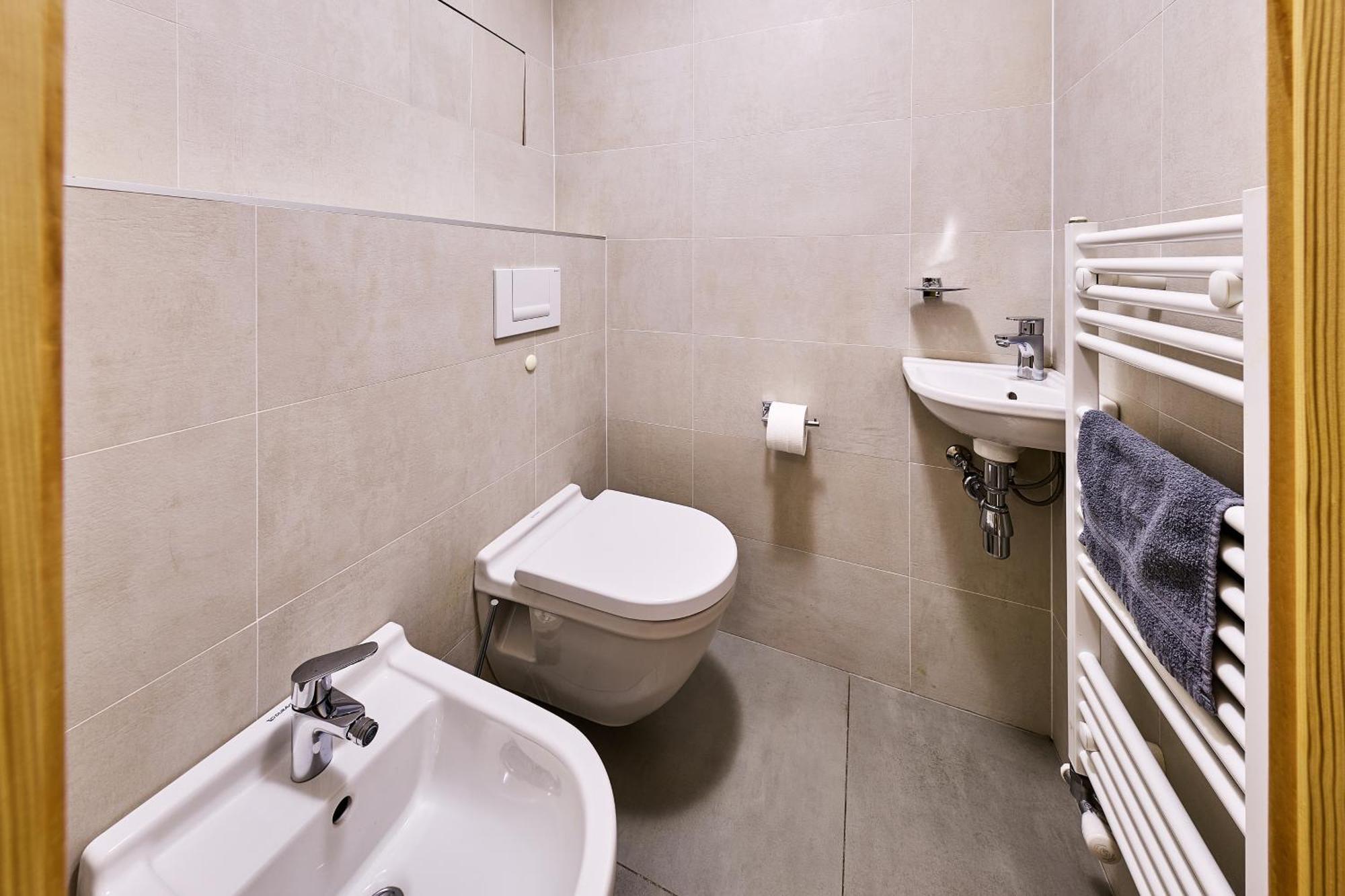 بيتس بود سنيزكو Aparthotel Kovarna Residence المظهر الخارجي الصورة