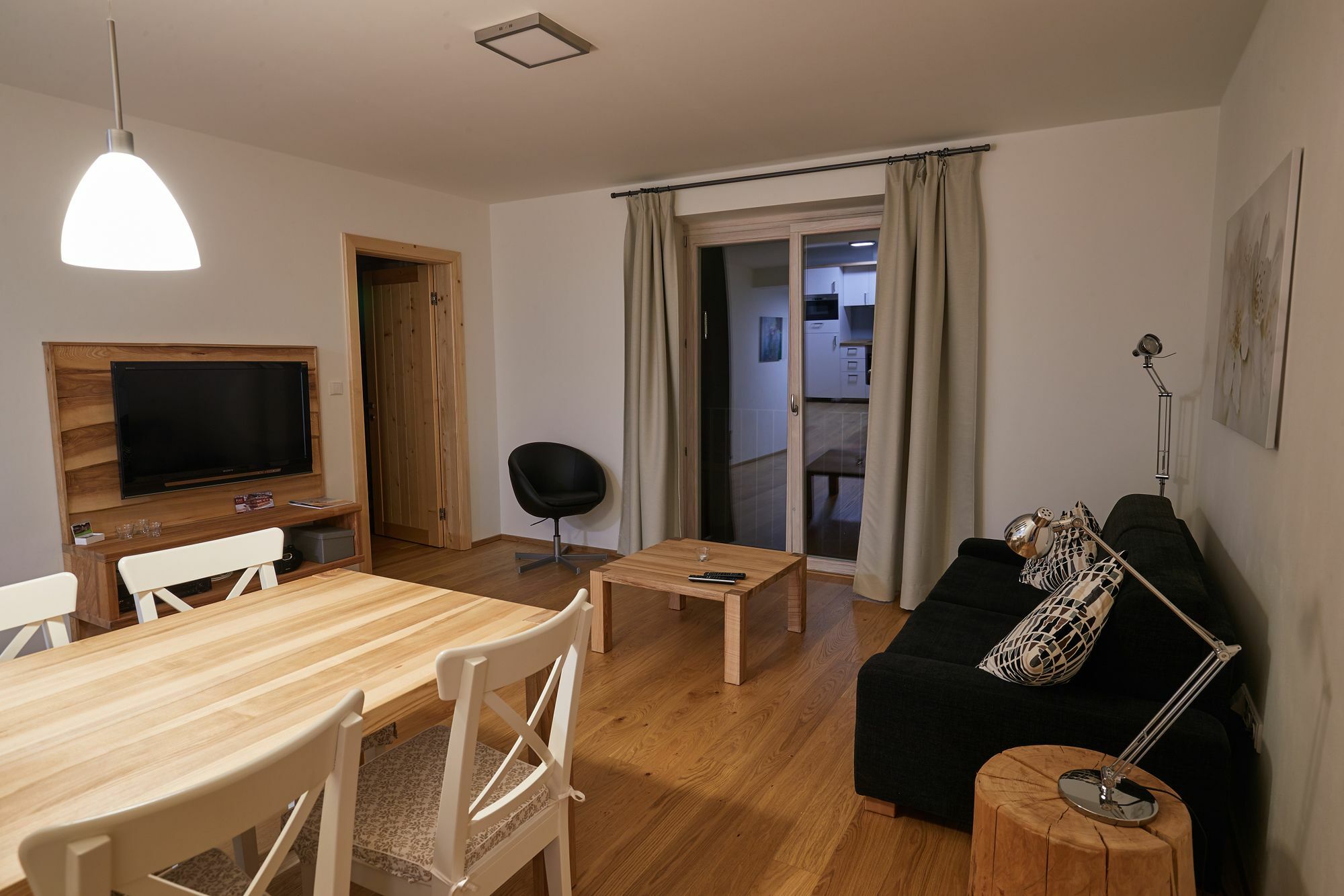بيتس بود سنيزكو Aparthotel Kovarna Residence المظهر الخارجي الصورة